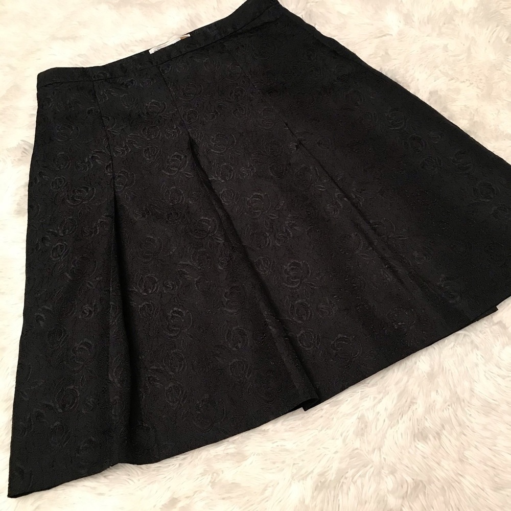 OLD NAVY Black Fit & Flare Rose textured skirt